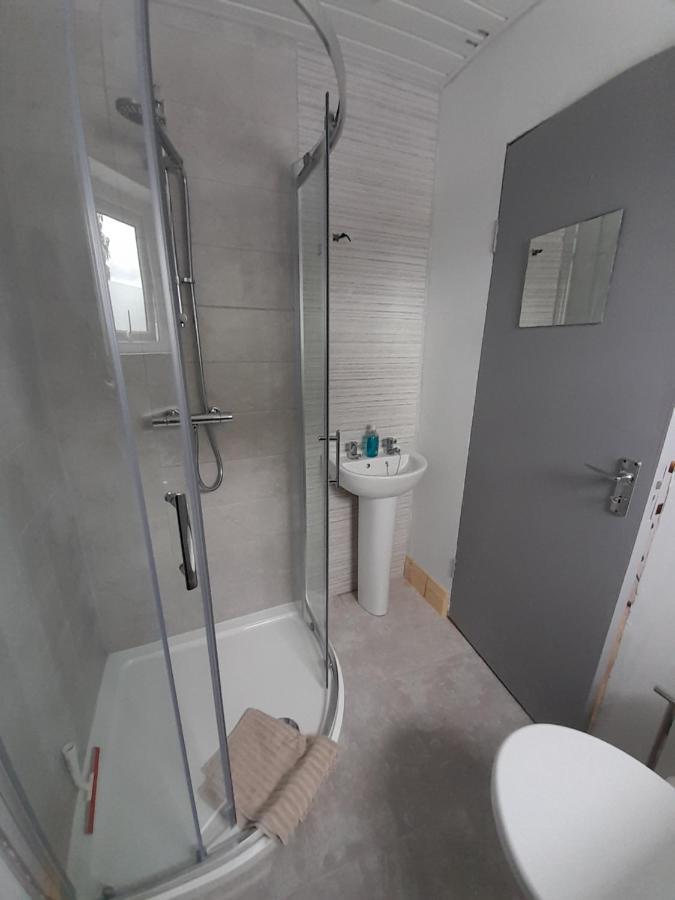 Central Town Apartment Wexford Esterno foto